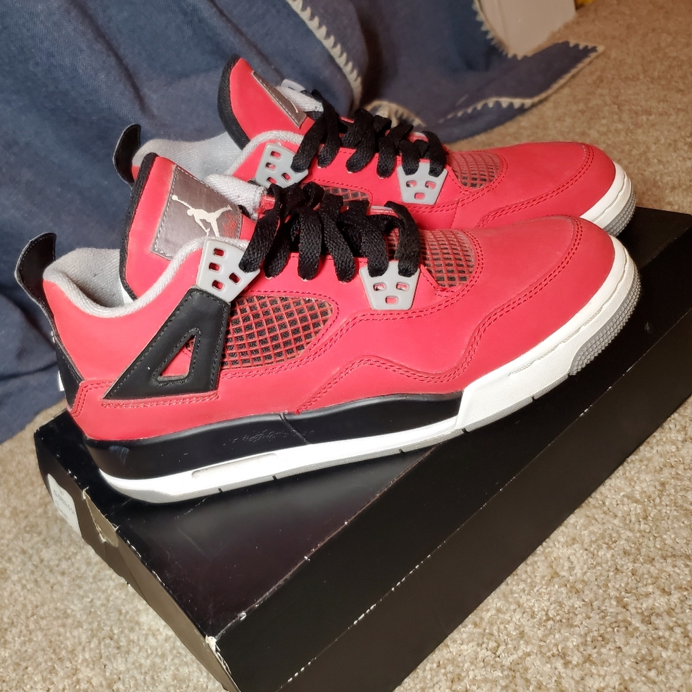 Air Jordan 4 Retro (GS)